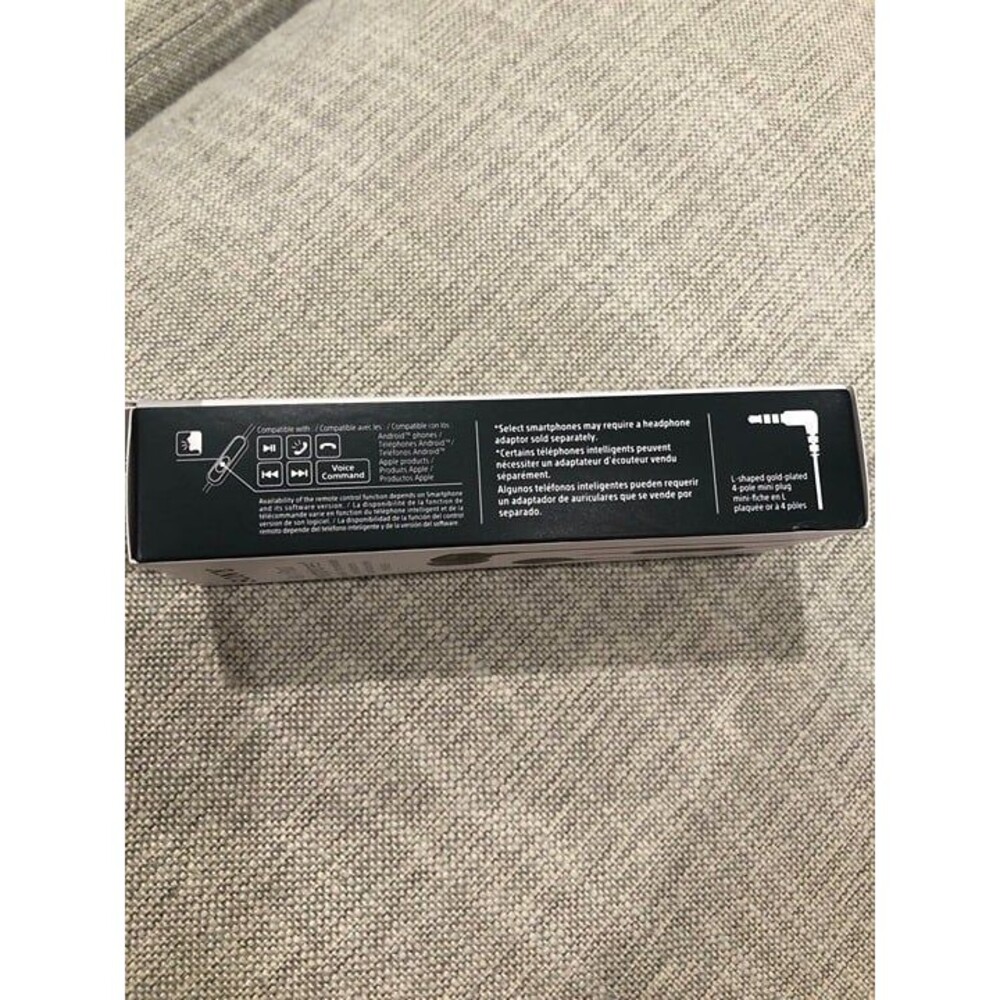 Sony wired earbuds - Picture 3 of 3